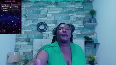 skyler_naomi online show from April 10, 2026, 1:49 pm