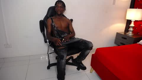 SKYLERBIGXXX online show from September 24, 2025, 4:27 am