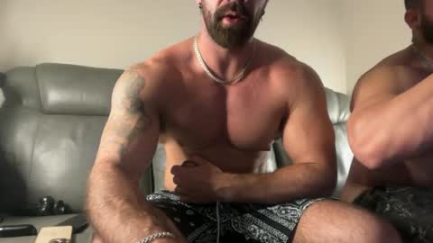Snapshot of skylerflexes chatting on June 22, 2026, 3:25 am Skyler Flexes online show from June 22, 2026, 3:25 am