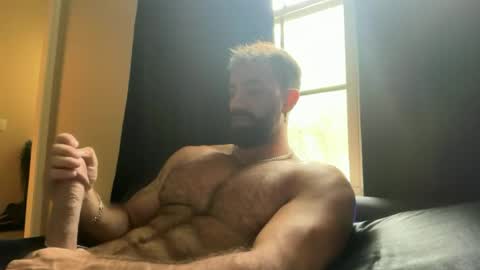 Snapshot of skylerflexes chatting on August 1, 2026, 5:56 pm Skyler Flexes online show from August 1, 2026, 5:56 pm
