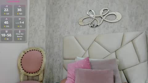 Skyler online show from September 25, 2025, 8:12 pm