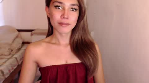 Snapshot of skyllerkent chatting on August 3, 2026, 2:54 am Sky online show from August 3, 2026, 2:54 am