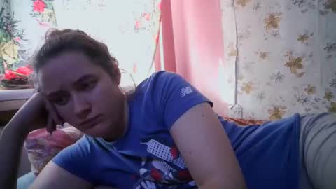 skyressie333 online show from January 19, 2025, 11:23 am