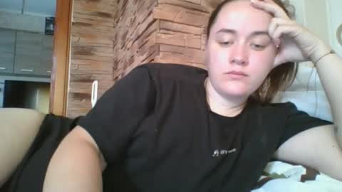 skyressie333 online show from October 10, 2025, 6:56 am