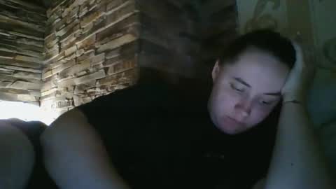 skyressie333 online show from October 14, 2025, 7:47 pm