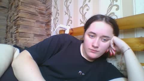 skyressie333 online show from January 6, 2026, 10:30 am