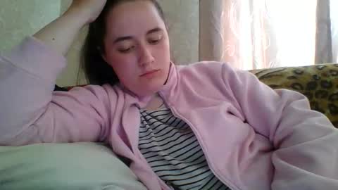 Snapshot of skyressie333 chatting on May 12, 2026, 6:54 am skyressie333 online show from May 12, 2026, 6:54 am