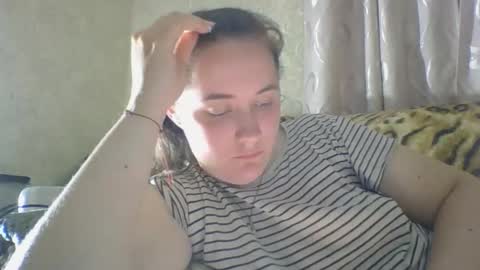 Snapshot of skyressie333 chatting on June 1, 2026, 7:59 pm skyressie333 online show from June 1, 2026, 7:59 pm