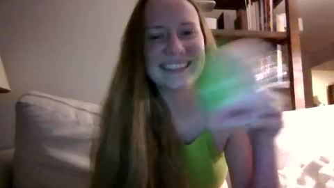 Sky Winters online show from November 18, 2025, 10:47 pm