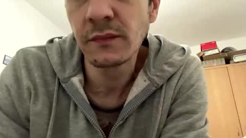 slabyhrac online show from February 17, 2025, 4:53 am