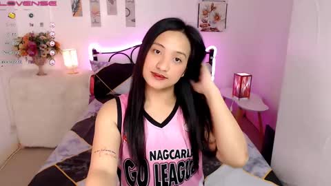 Queen Cyrine online show from February 19, 2025, 6:00 am