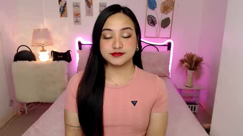 Queen Cyrine online show from January 18, 2026, 10:35 pm