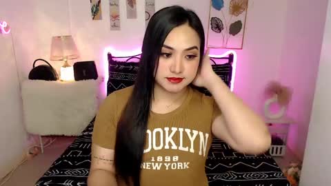 Queen Cyrine online show from April 11, 2026, 1:10 am