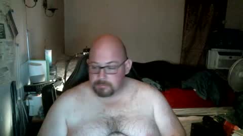 slavejim online show from December 8, 2024, 5:18 am