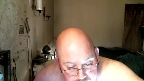 slavejim online show from November 12, 2025, 12:44 am
