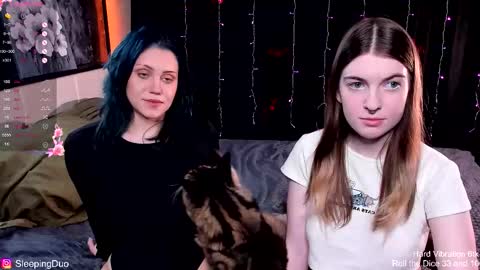 Hi We are Iva and Angela Nice to meet u 3 online show from November 3, 2025, 1:01 pm