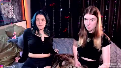 Hi We are Iva and Angela Nice to meet u 3 online show from November 6, 2025, 1:01 pm