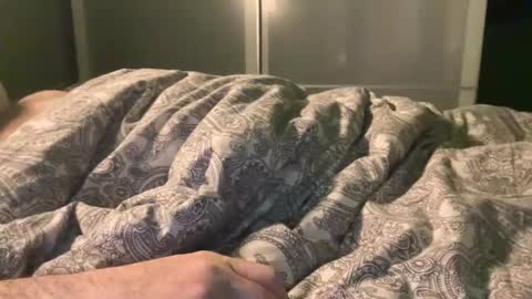 Snapshot of slice5 chatting on January 18, 2026, 10:24 pm slice5 online show from January 18, 2026, 10:24 pm