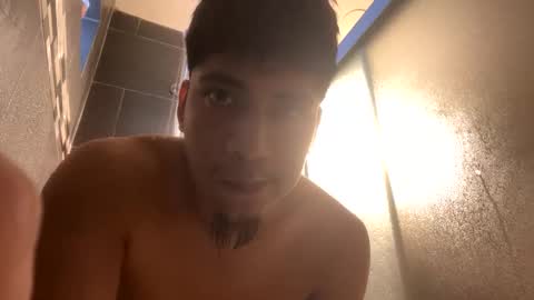 Snapshot of slickbadboy chatting on February 19, 2026, 9:22 pm slickbadboy online show from February 19, 2026, 9:22 pm