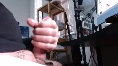 sliderguy699 online show from January 5, 2025, 7:49 pm