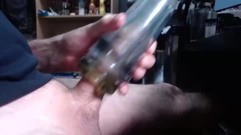 sliderguy699 online show from December 17, 2025, 1:22 am