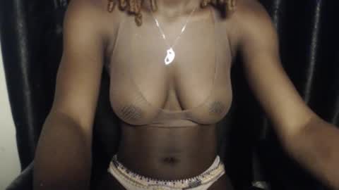 Snapshot of slim_angel19 chatting on January 15, 2026, 9:36 am teddy online show from January 15, 2026, 9:36 am