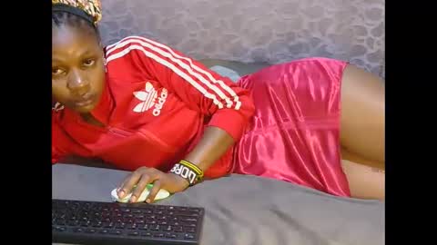 slim_girl01 online show from October 13, 2025, 12:21 am