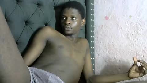 slim long01 online show from February 8, 2025, 11:01 am