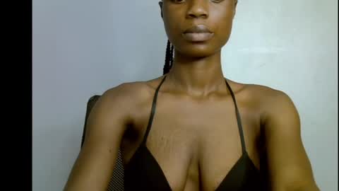 Snapshot of slim_petitqueen chatting on April 26, 2026, 6:49 pm Alice online show from April 26, 2026, 6:49 pm