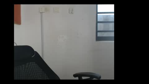 Snapshot of slim_queen2 chatting on July 21, 2026, 7:22 am Slim queen2 online show from July 21, 2026, 7:22 am