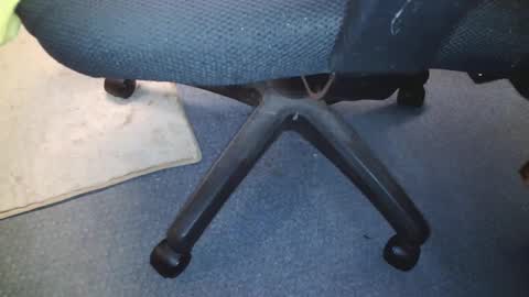 slimandnasty1o7 online show from December 4, 2024, 9:57 pm