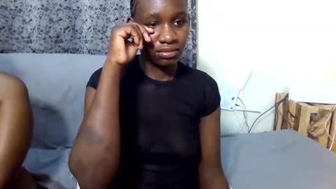 slimandthick1 online show from February 3, 2026, 2:53 am