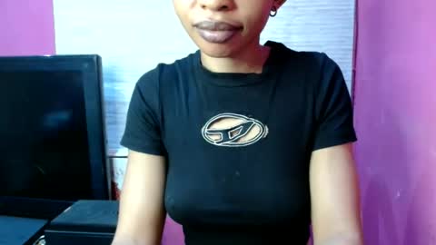 Snapshot of slimass31 chatting on May 20, 2026, 11:00 pm slimass31 online show from May 20, 2026, 11:00 pm