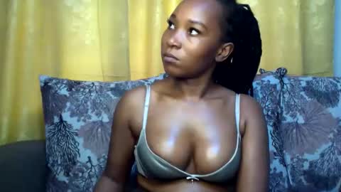 slimy_baiby online show from November 14, 2025, 6:45 am