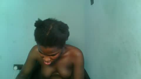 slimzyxdoll online show from October 10, 2025, 12:15 pm