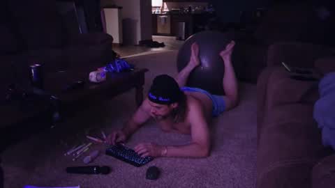 slip_inslide online show from May 18, 2026, 4:07 am