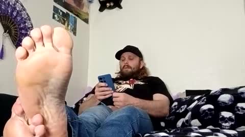 Snapshot of slobberycocklove chatting on May 23, 2026, 7:40 pm Mr King Feet 69 online show from May 23, 2026, 7:40 pm