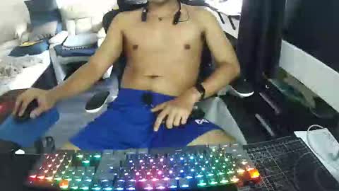 slothfully online show from December 17, 2025, 10:43 am