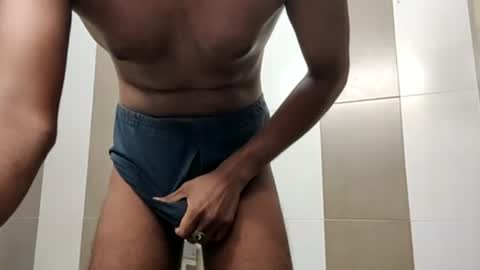 slowmooo_42069 online show from September 12, 2025, 7:14 pm