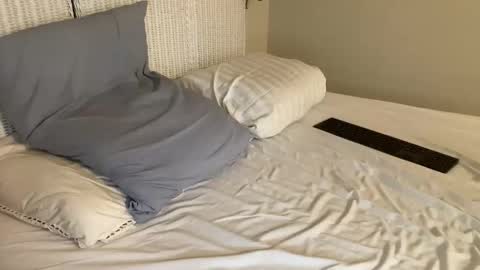 slut online show from March 15, 2026, 2:50 am