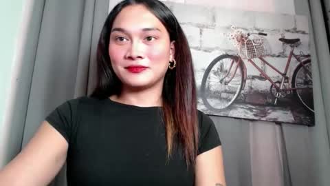 STELLA online show from November 23, 2025, 4:29 pm