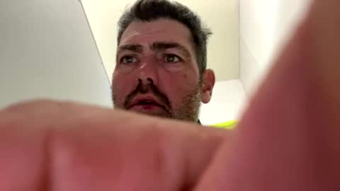 Snapshot of sluthole1982 chatting on March 29, 2026, 9:04 pm Abuse me online show from March 29, 2026, 9:04 pm