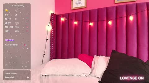 CAMILA  online show from December 11, 2024, 6:04 am