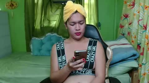 superhotscarlet online show from March 10, 2026, 7:13 am