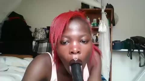 Snapshot of slutty_936915 chatting on June 27, 2026, 10:53 am slutty_936915 online show from June 27, 2026, 10:53 am