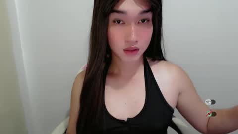 FRANCINE online show from November 25, 2025, 6:02 am