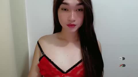 Snapshot of slutty_francine chatting on May 24, 2026, 7:13 am FRANCINE online show from May 24, 2026, 7:13 am
