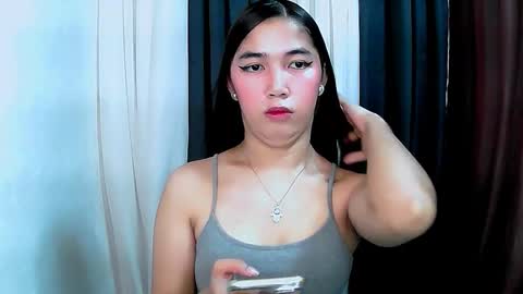 Snapshot of slutty_gretha chatting on October 13, 2025, 3:17 am Gretha online show from October 13, 2025, 3:17 am