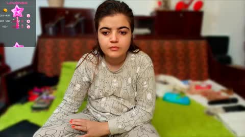 Ana    online show from November 9, 2025, 4:49 pm