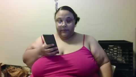 Snapshot of sluttyjess31 chatting on September 28, 2025, 1:44 am Jessica online show from September 28, 2025, 1:44 am